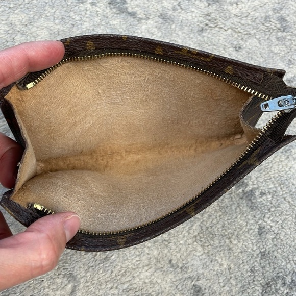 Vintage Louis Vuitton Monogram Bucket Pouch GM Pochette Clutch Toiletry Bag - Picture 12 of 16